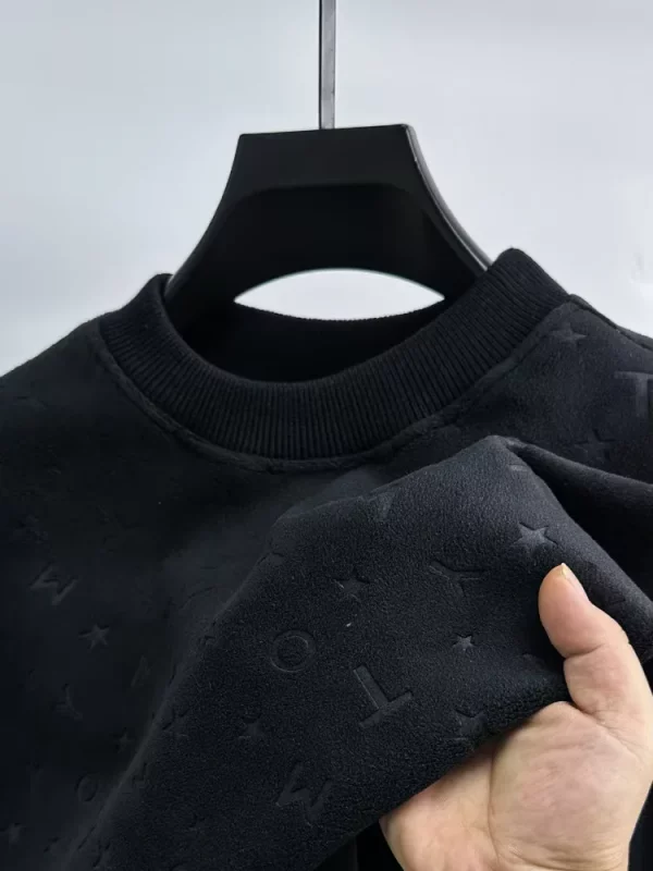 Luxury brand fashion letter jacquard sweater men's round neck autumn winter new item plush thick T-shirt casual warm pullover - Image 4