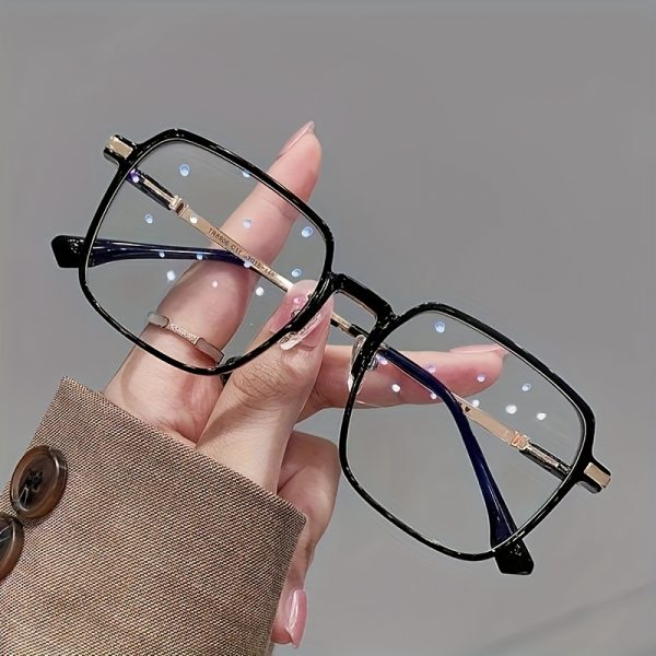 Glasses Stylish Frame Design - Image 9