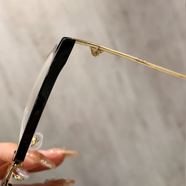Photochromic Glasses Classic - Image 10